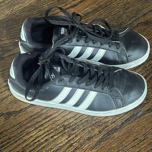 Adidas Signature White Striped Black Sneakers